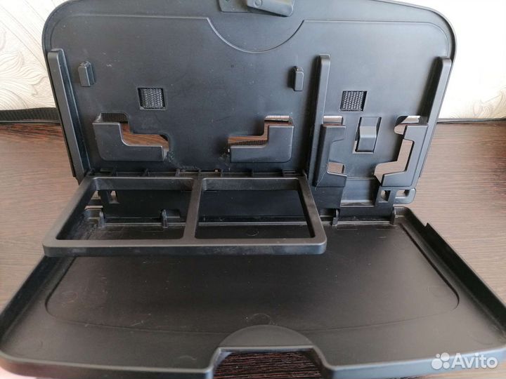 Автомобильный столик