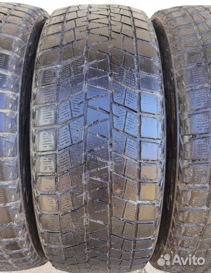 Bridgestone Blizzak DM-V1 235/60 R18 107R