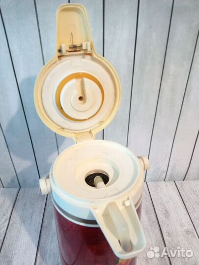 Термос с помпой на 3 литра времён СССР