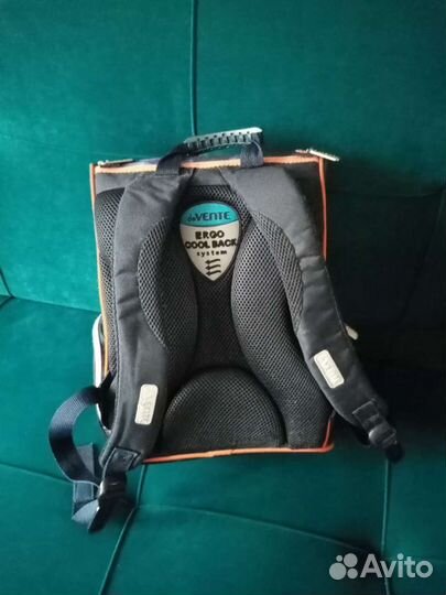 Школьный рюкзак