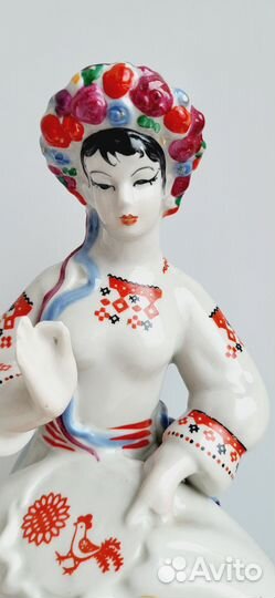 Статуэтка вышивальщица, Полонский завод художестве