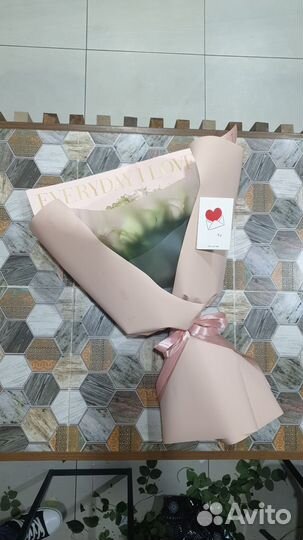 Свежие розы. Доставка цветов