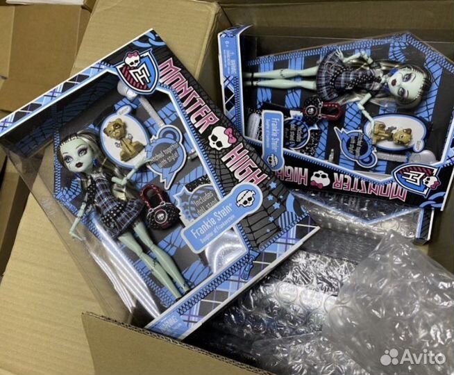 Frankie Stein Monster High базовая 2012