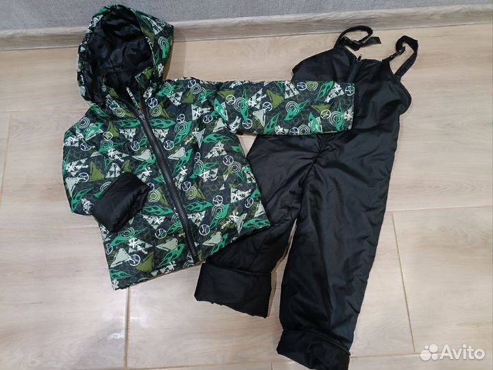 Демисезонная куртка и брюки на мальчика 86 92