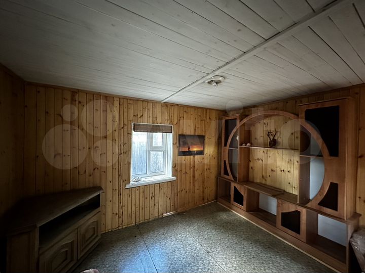 Дача 20 м² на участке 4 сот.