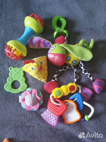 Игрушки погремушки