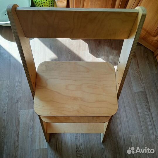 Детский растущий стул