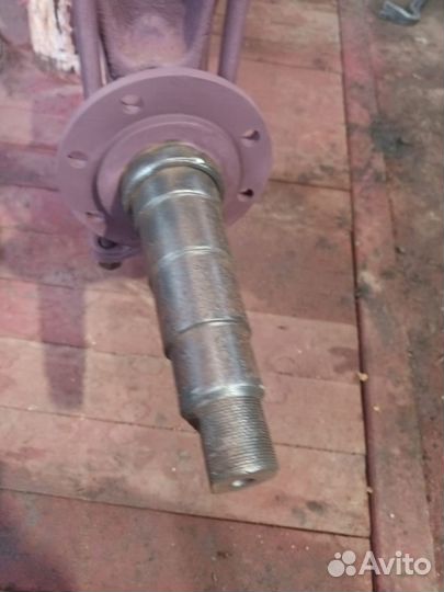 Ось тракторного прицепа 2птс4