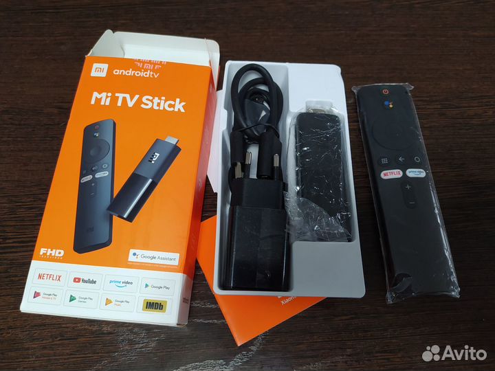 Xiaomi Mi TV Stick (Смарт тв)