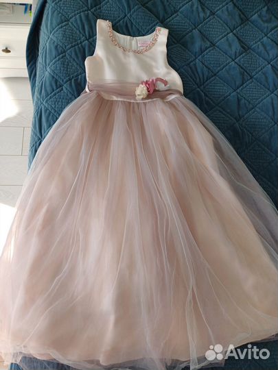 Платья нарядные для девочки