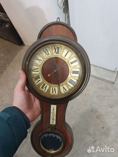 Часы СССР с барометром