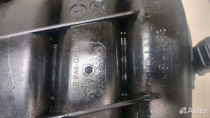 Коллектор впускной Jeep Grand Cherokee, 2003