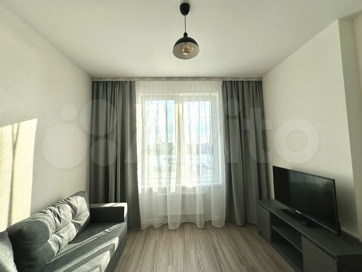 1-к. квартира, 35 м², 8/23 эт.