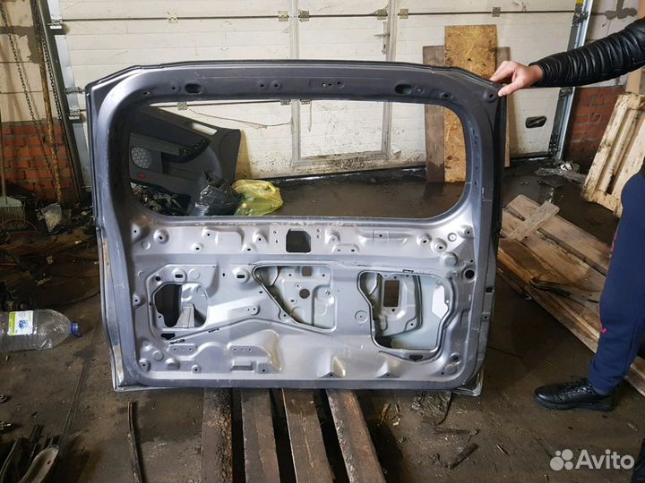 Крышка багажника Lexus GX 460