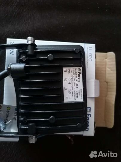 Светодиодный прожектор LL-920 Feron 30w 6400K