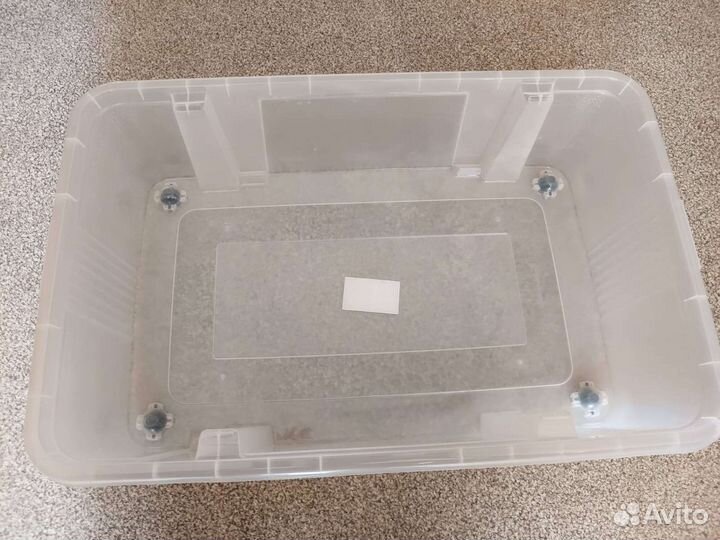 Пластиковые контейнеры для хранения