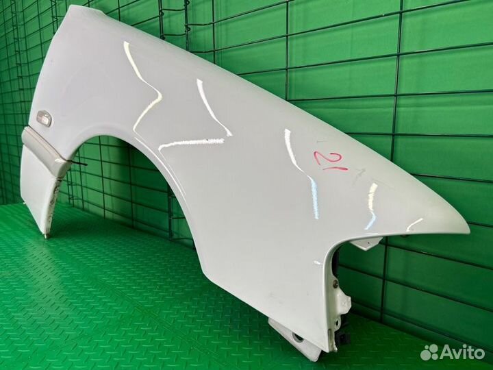 Крыло переднее правое Mercedes-Benz C W202