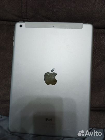 iPad Air 128 GB WiFi+Cellular