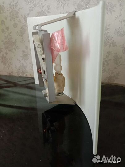 Светильник настенный