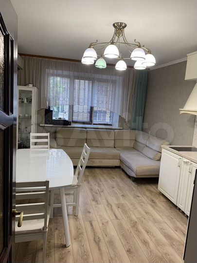 2-к. квартира, 67,1 м², 2/15 эт.