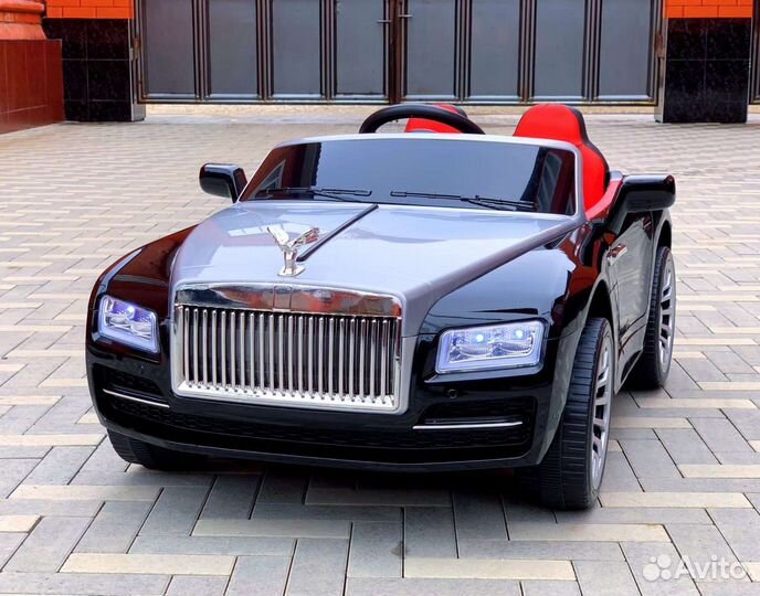 Детский автомобиль машинки