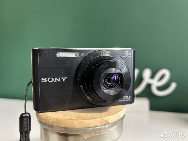 Компактный цифровой фотоаппарат Sony DSC-W830