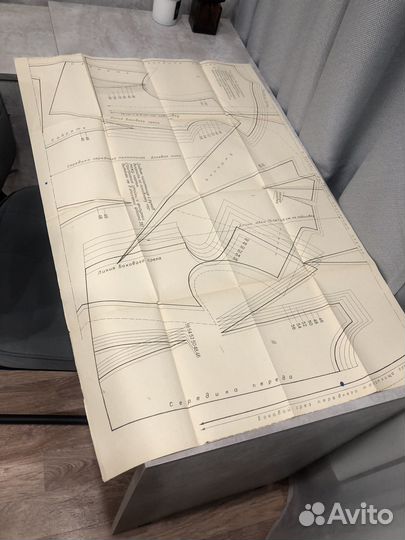 Листы выкроек 100 фасонов женского платья