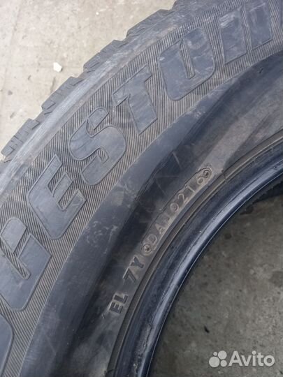 Bridgestone Ice Cruiser 7000 265/65 R17