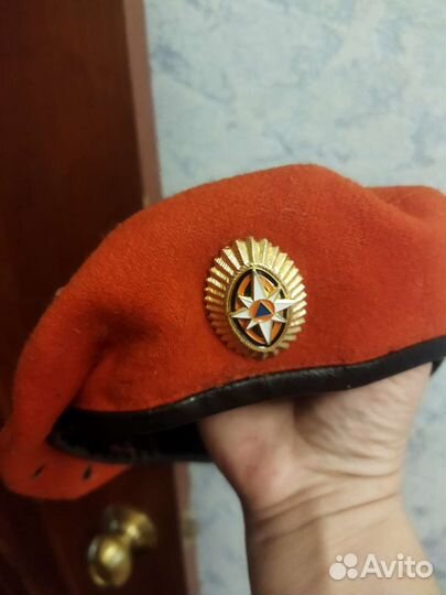 Китель, рубашка, берет, фуражка