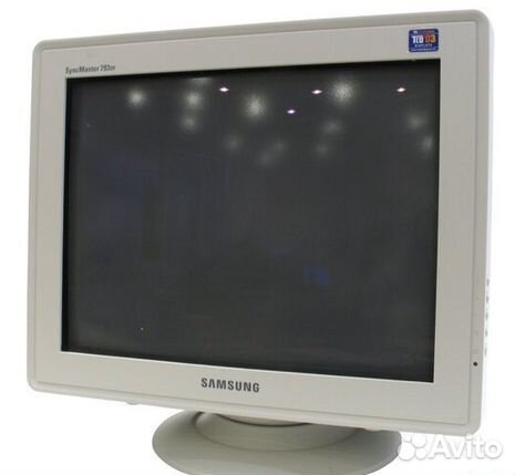 Монитор ЭЛТ 17 дюймов. Samsung SyncMaster 795DF