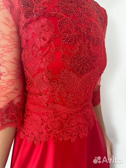 Вечернее платье 42 44 красное дизайнерское