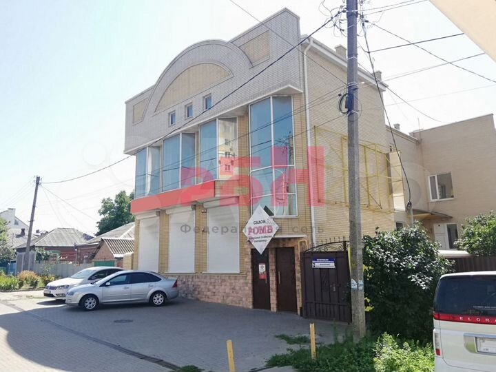 Торговое с парковкой и евроремонтом 150 кв. м
