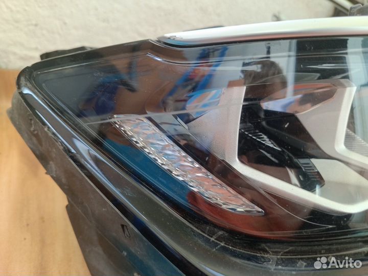 Продам фару