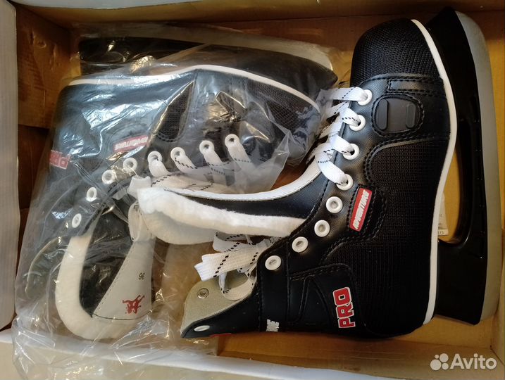 Коньки хоккейные 36 размер