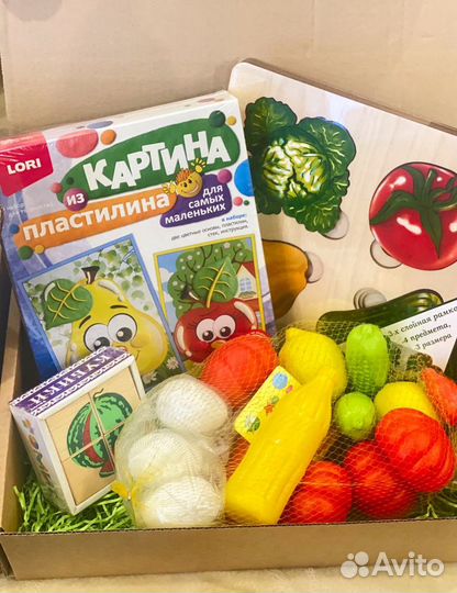 Подарочный развивающий бокс игрушек на 1-3 года