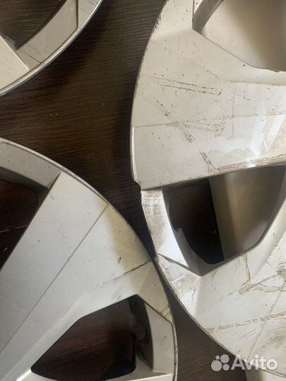 Колпаки на volkswagen polo r15