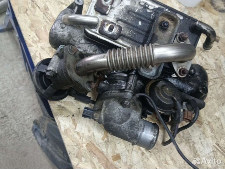 Впускной коллектор с датчиком EGR 4d56t