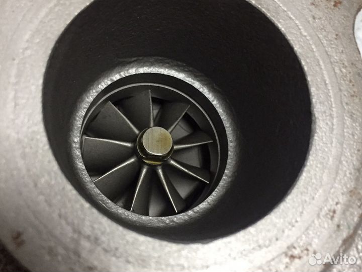 Оригинальная турбина IHI на Ленд Крузер 200