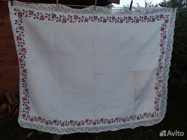 Скатерть домотканая, вышивка, кружево
