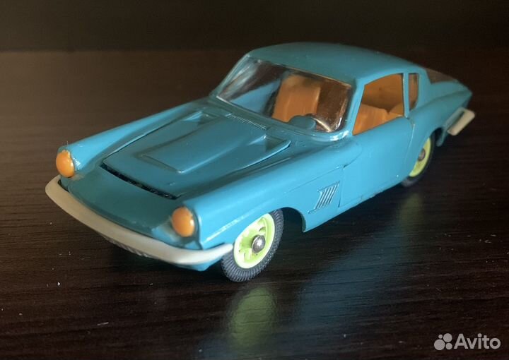 Модель автомобиля 1:43 Maserati Mistral купе