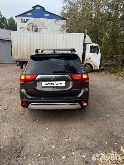 Mitsubishi Outlander 2.4 CVT, 2019, 102 500 км