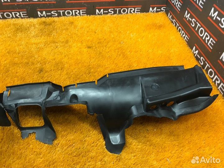 Воздуховод радиатора Bmw X5 E53 M62B44 1999-2003