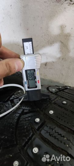 Continental ContiIceContact 4x4 225/65 R17