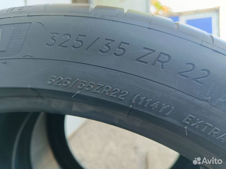 Michelin Pilot Sport 4 S 325/35 R22 114Y