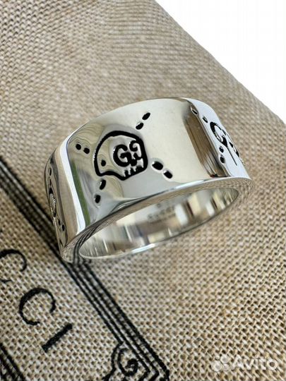 Серебряное кольцо Gucci Ghost Silver Ring