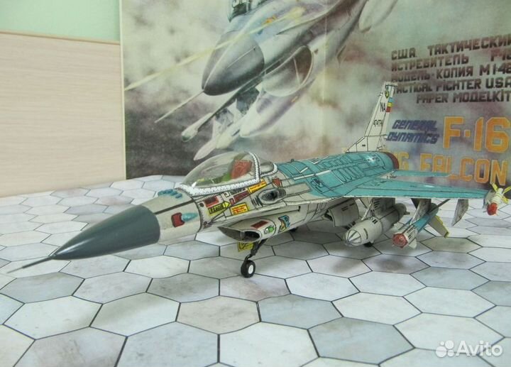 Модель из бумаги и картона Пеленг(F-16)