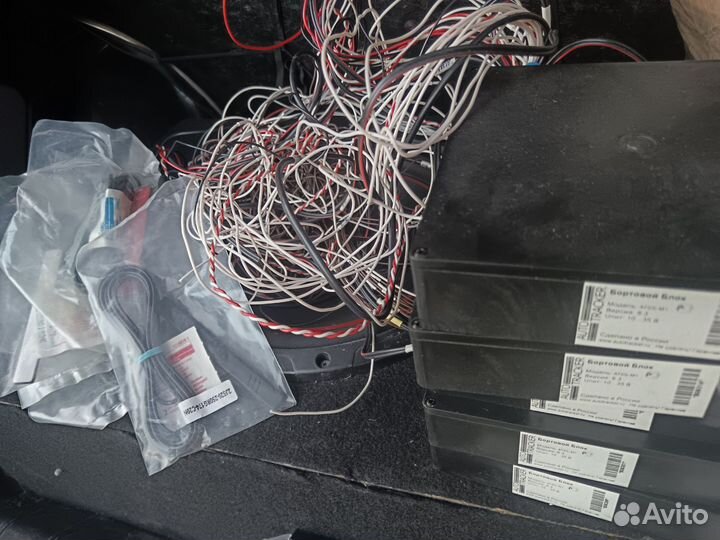 Бортовой блок autotracker AT65i автотрекер глонасс