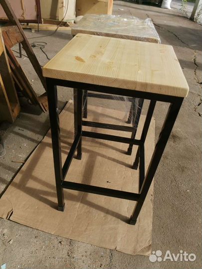 Стул барный