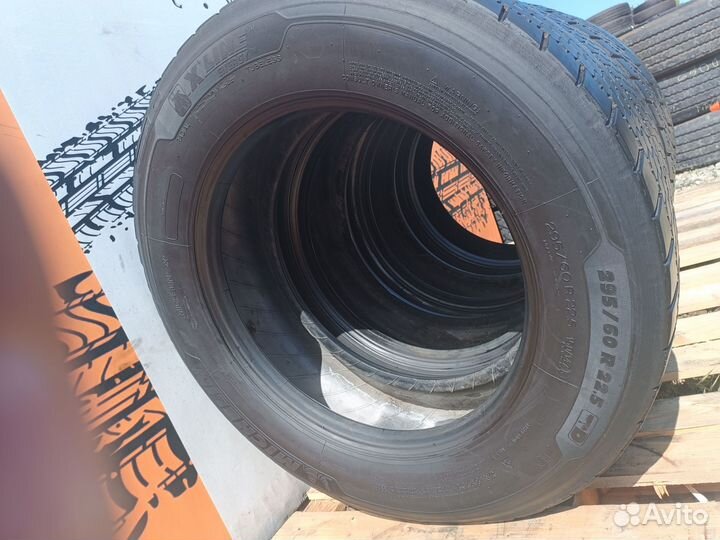 Комлект 295/60 22.5 б/у шины из Европы