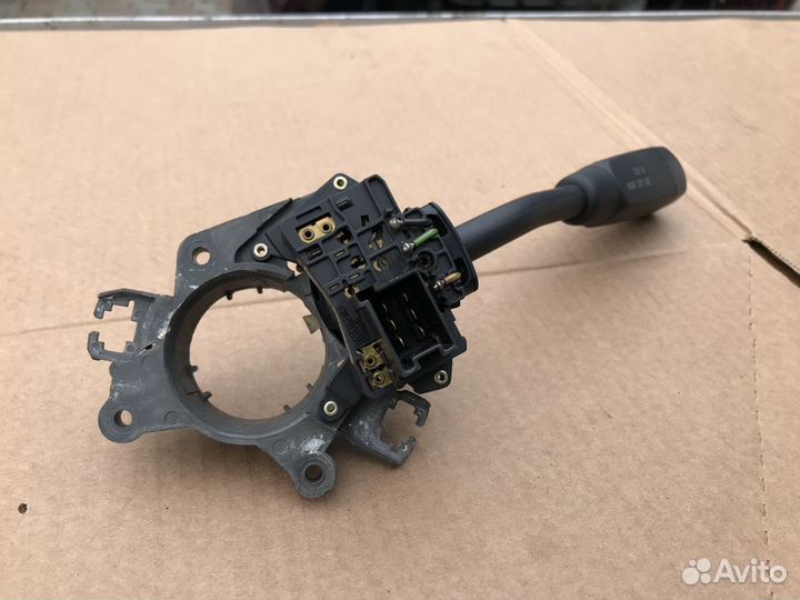 Подрулевой переключатель поворотов на Мерседес 210